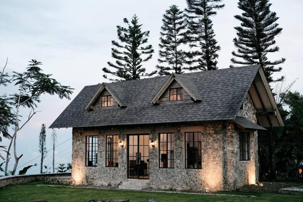 فيلا The Old Country Stone House سيبو المظهر الخارجي الصورة
