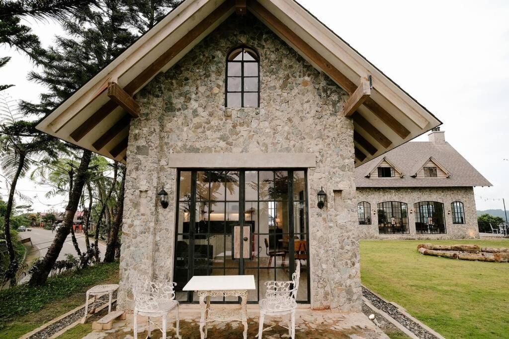 فيلا The Old Country Stone House سيبو المظهر الخارجي الصورة